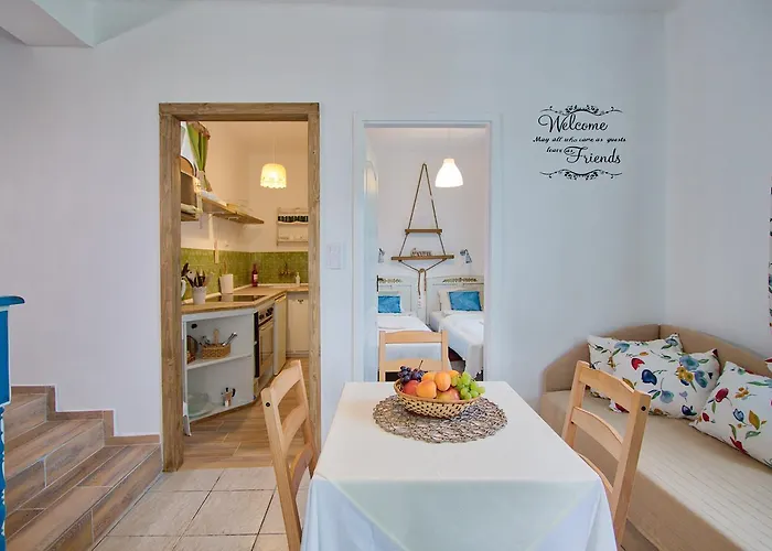 The Weekend House - Zsory *