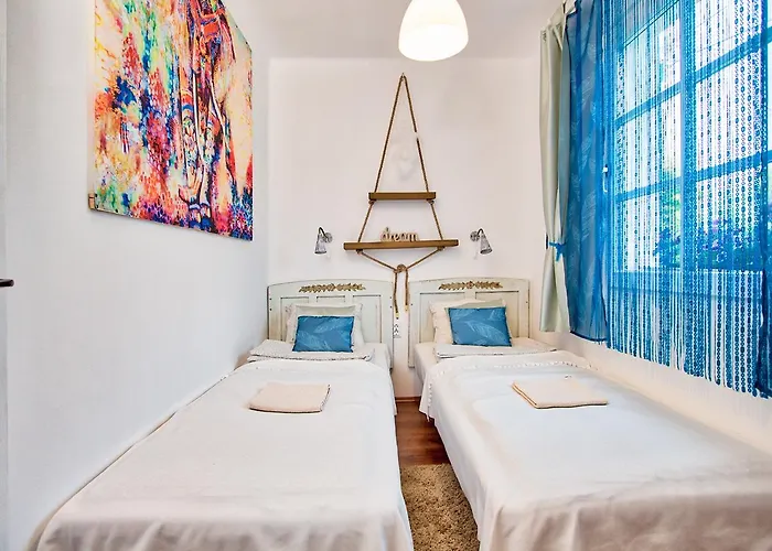 The Weekend House - Zsory *