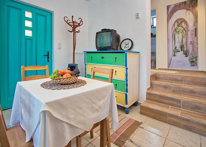 The Weekend House - Zsory בית נופש *